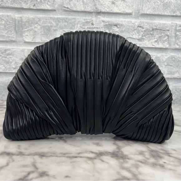Kate Spade Patisserie Pleated 3d Croissant Clutch In Black - Picture 5 of 13